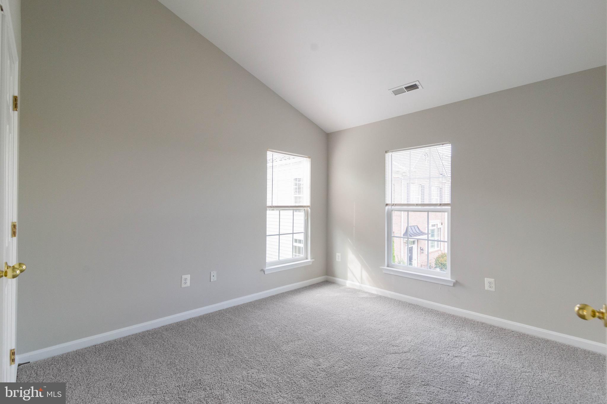 12226 Cypress Spring Road Clarksburg, MD 20871 - Photo 19 of 33 Bedroom #1