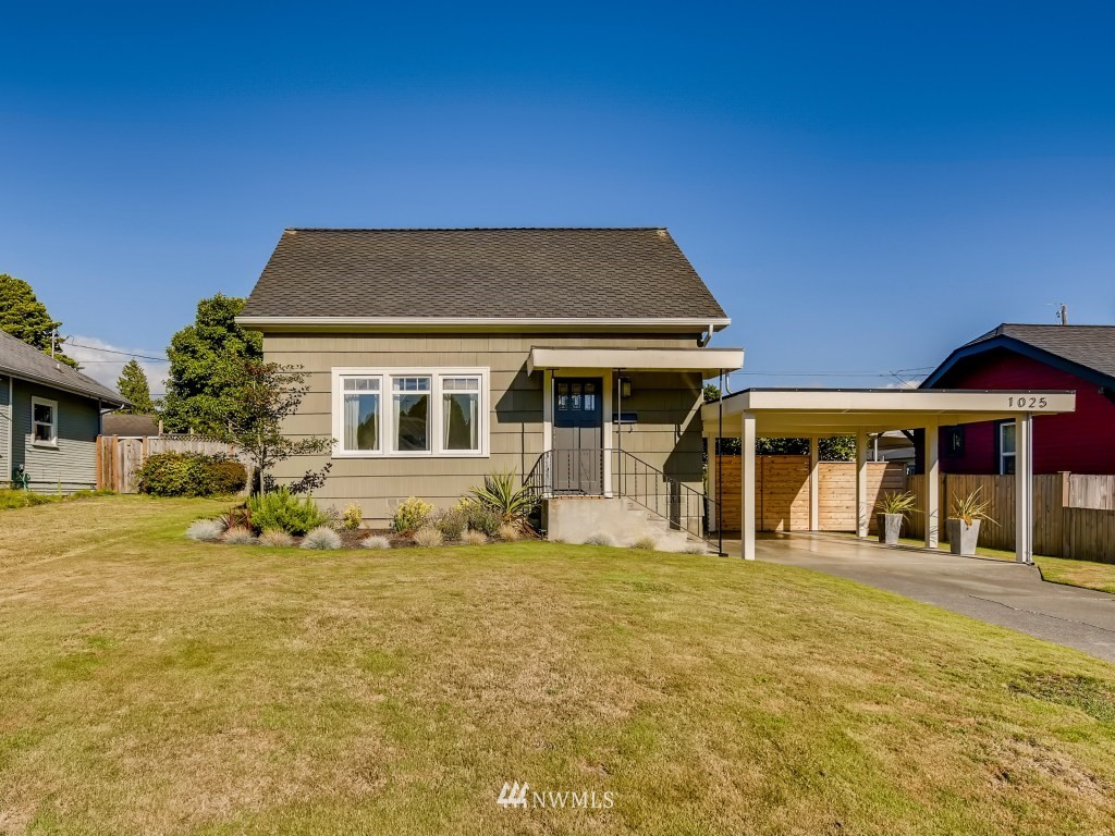 1025 Rockefeller Avenue Everett, WA 98201 - Photo 3 of 28 Gallery Image 3