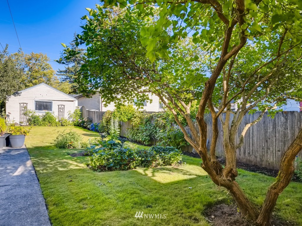 1025 Rockefeller Avenue Everett, WA 98201 - Photo 28 of 28 Gallery Image 28