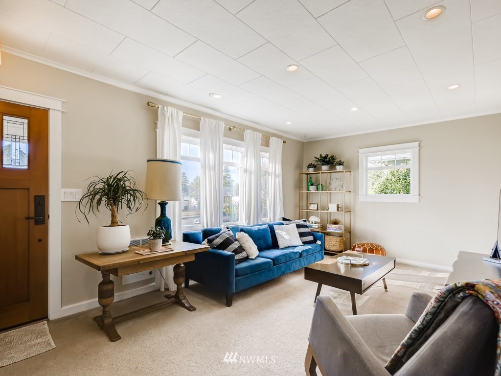 1025 Rockefeller Avenue Everett, WA 98201 - Photo 5 of 28 Gallery Image 5