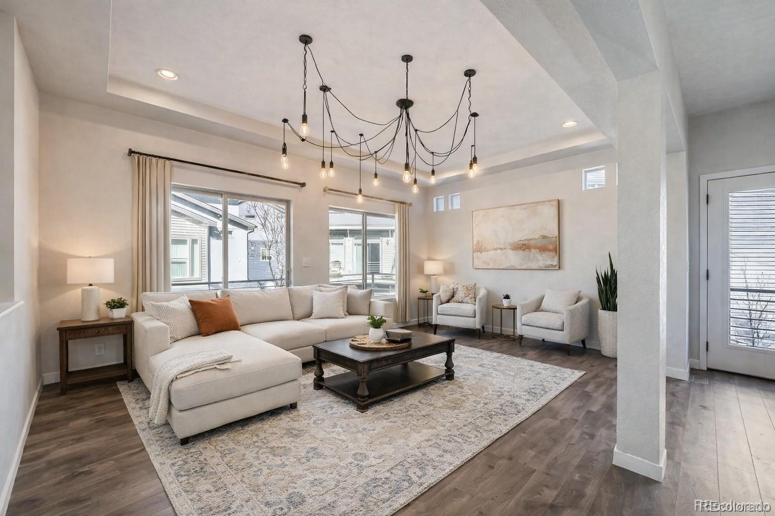 5188 Andes Way Denver, CO 80249 - Photo 4 of 29