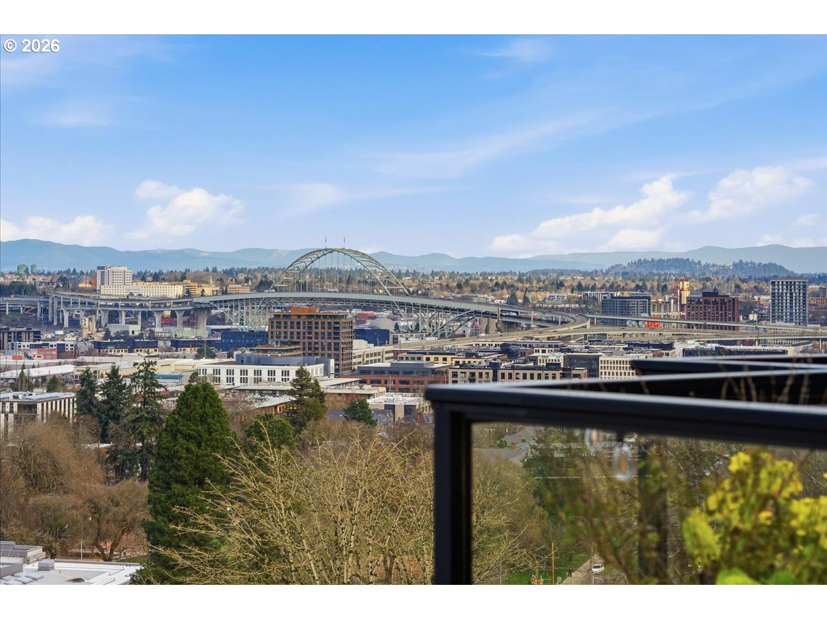 1262 Northwest Summit Avenue Portland, OR 97210 - Photo 40 of 47