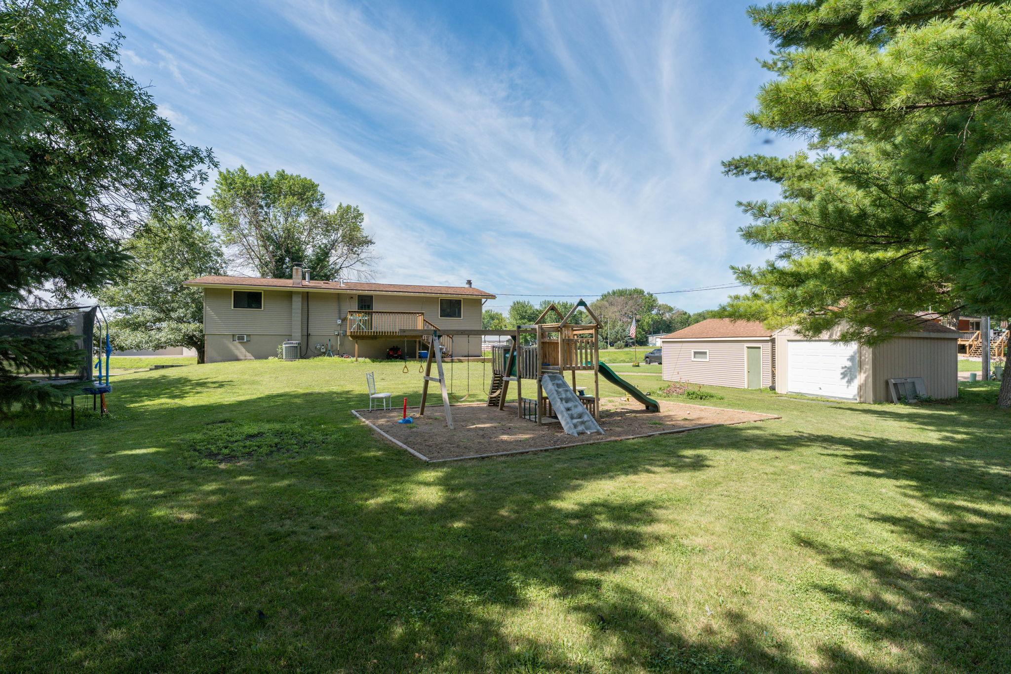 712 Pine Street Nicollet, MN 56074 - Photo 34 of 41
