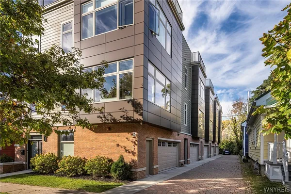 $699,000 | 197 West Utica Street, Unit 5, Buffalo, NY 14222