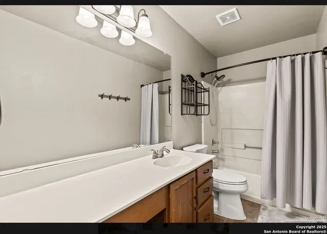 $2,100 | 115 Newrock Creek, Schertz, TX 78154