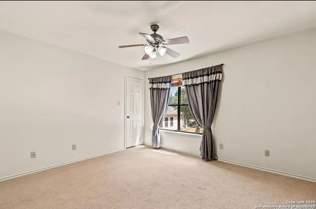 $2,100 | 115 Newrock Creek, Schertz, TX 78154