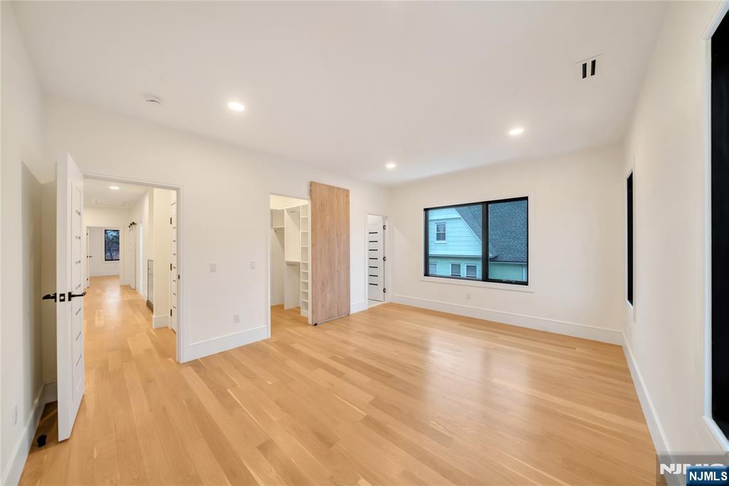 283 Bluff Road Fort Lee, NJ 07024 - Photo 40 of 49