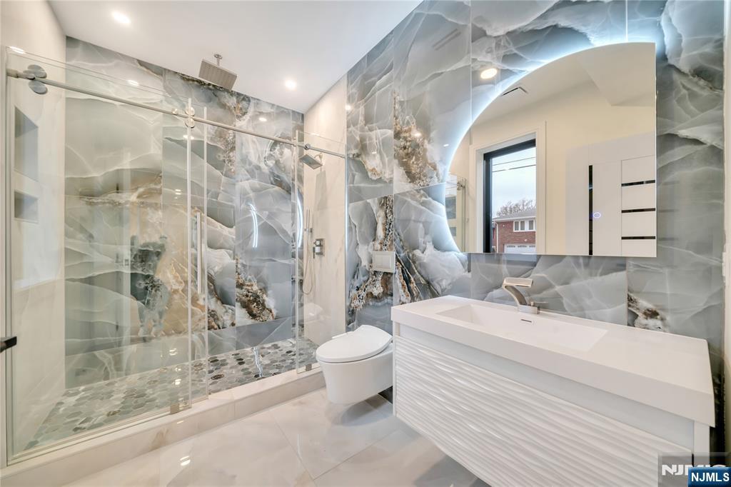 283 Bluff Road Fort Lee, NJ 07024 - Photo 46 of 49