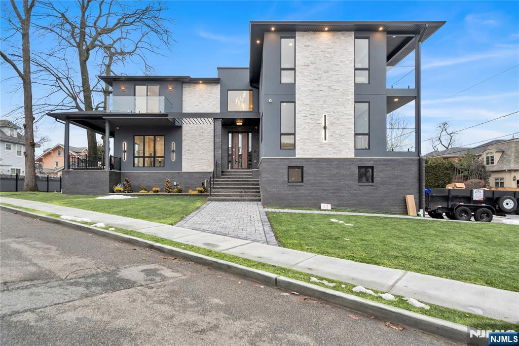 283 Bluff Road Fort Lee, NJ 07024 - Photo 49 of 49