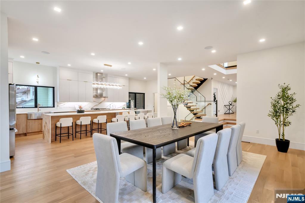 283 Bluff Road Fort Lee, NJ 07024 - Photo 9 of 49