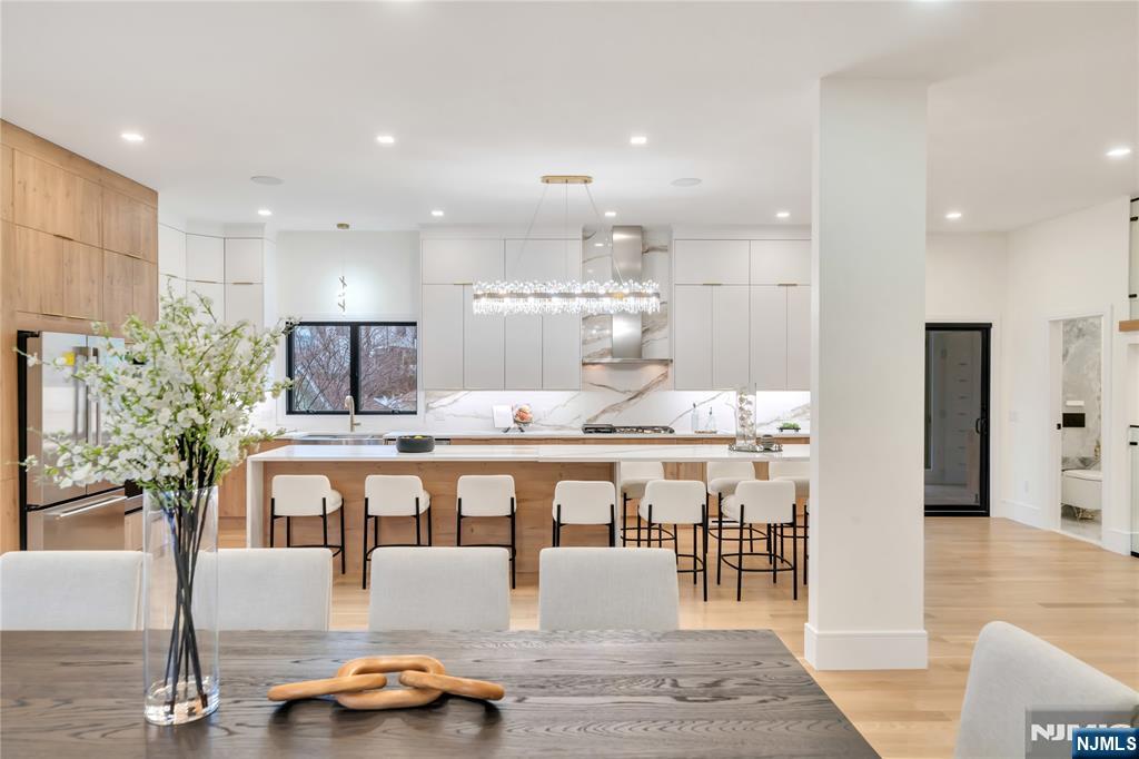 283 Bluff Road Fort Lee, NJ 07024 - Photo 10 of 49