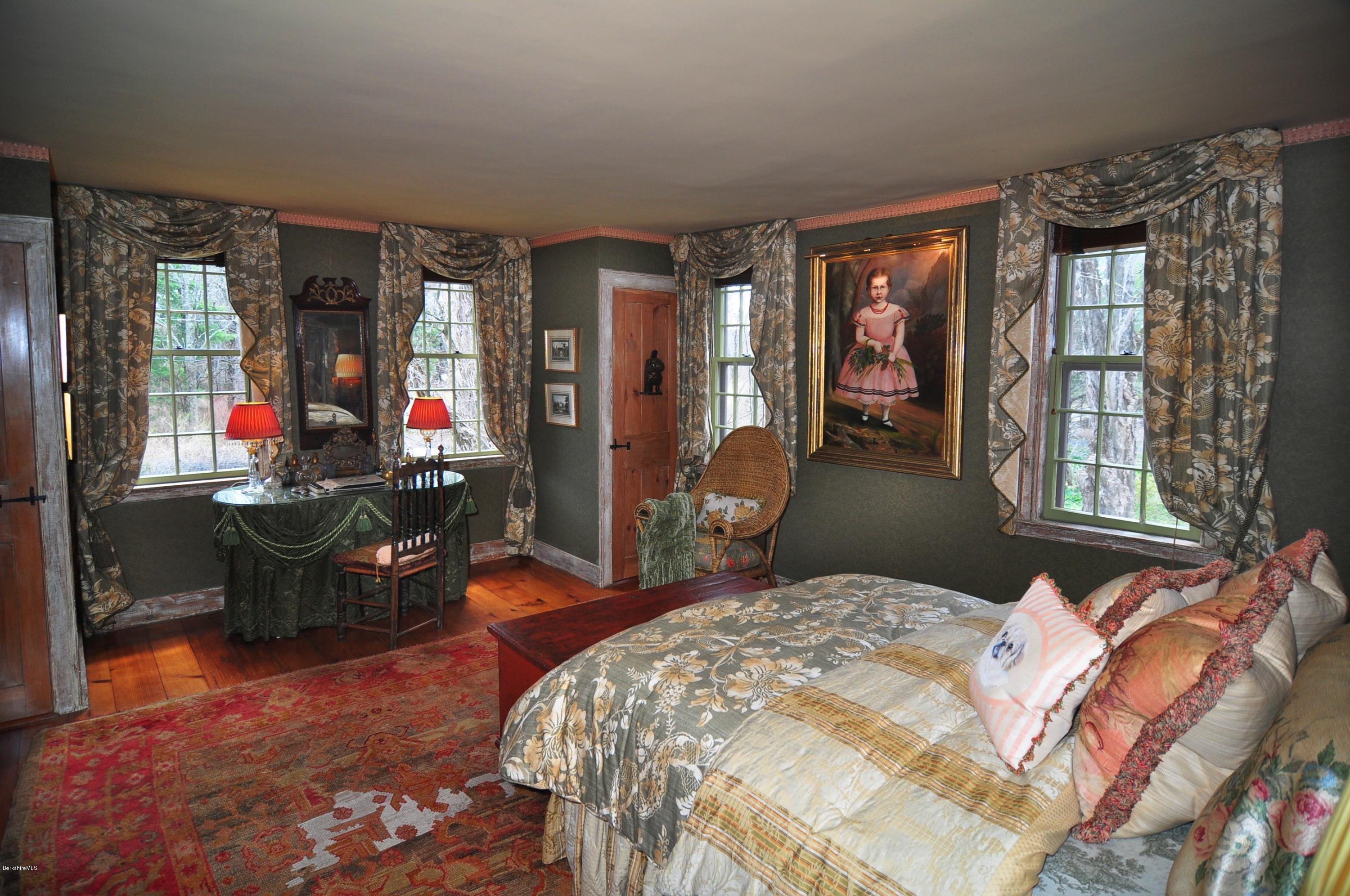 514 Rannapo Road Sheffield, MA 01257 - Photo 42 of 83 32 Master View 1