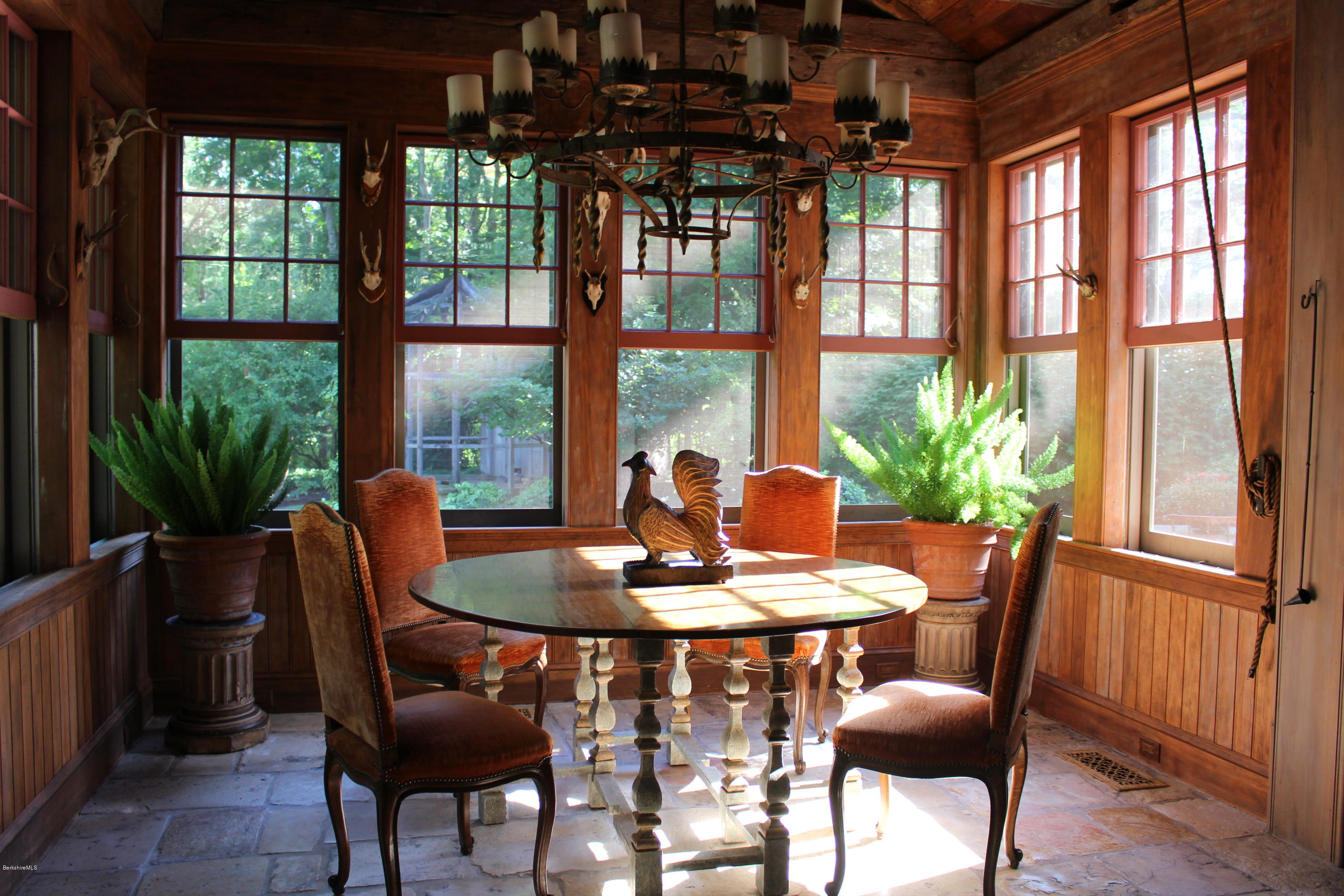 514 Rannapo Road Sheffield, MA 01257 - Photo 51 of 83 7A Breakfast room
