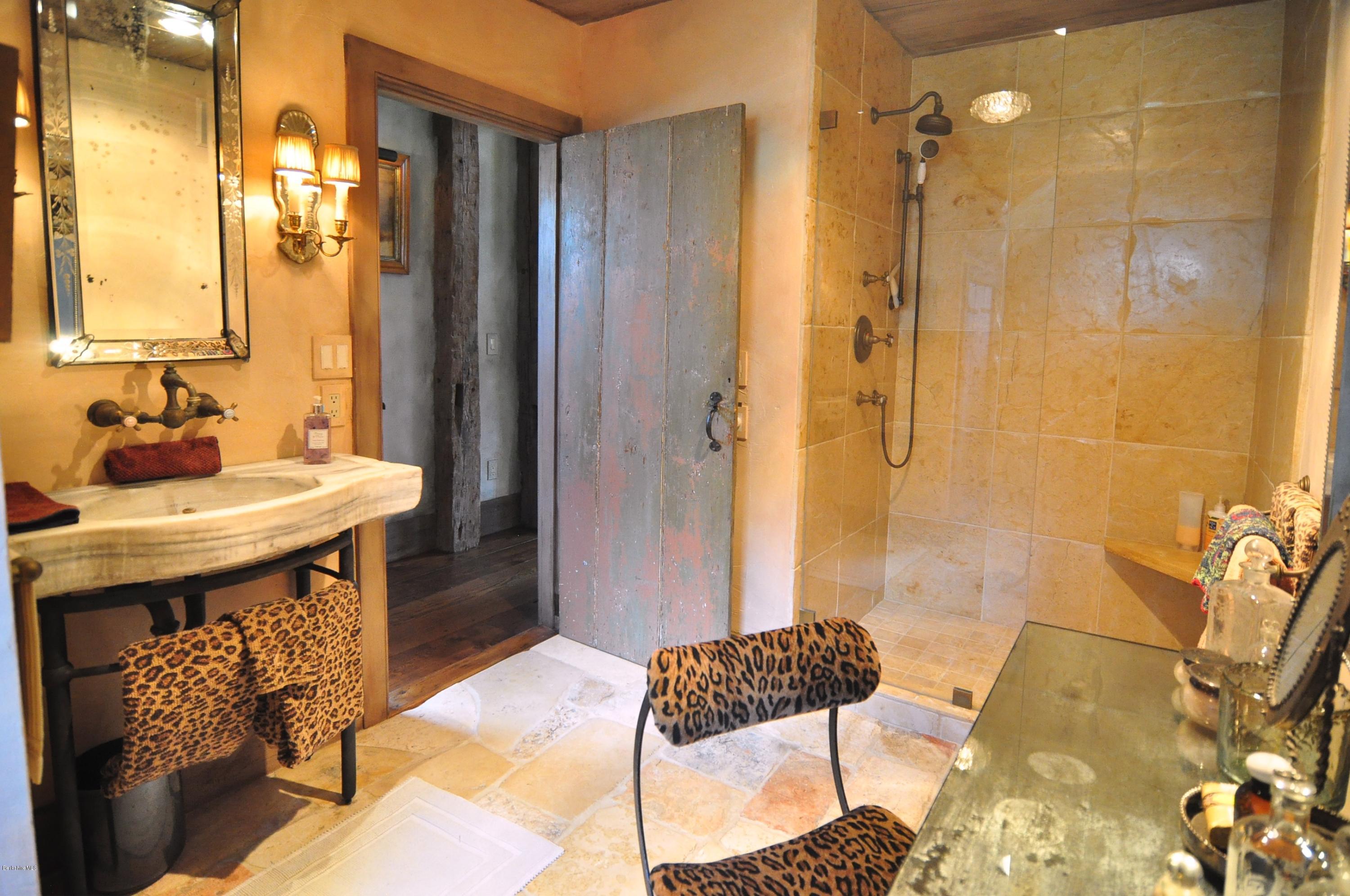 514 Rannapo Road Sheffield, MA 01257 - Photo 59 of 83 46 Guest House Bath