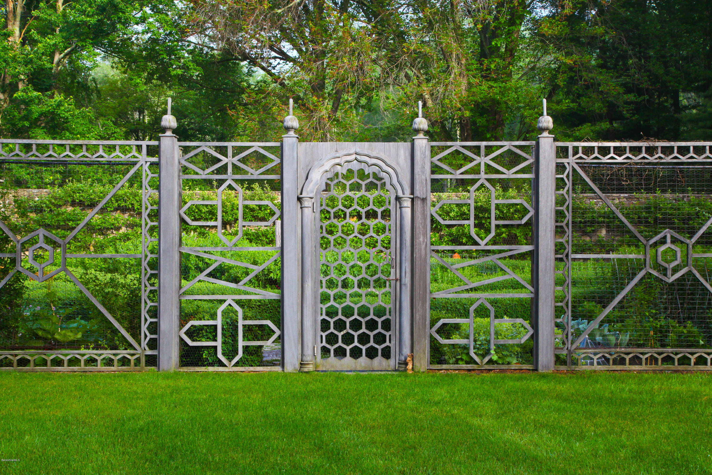 514 Rannapo Road Sheffield, MA 01257 - Photo 65 of 83 52 Garden Entrance