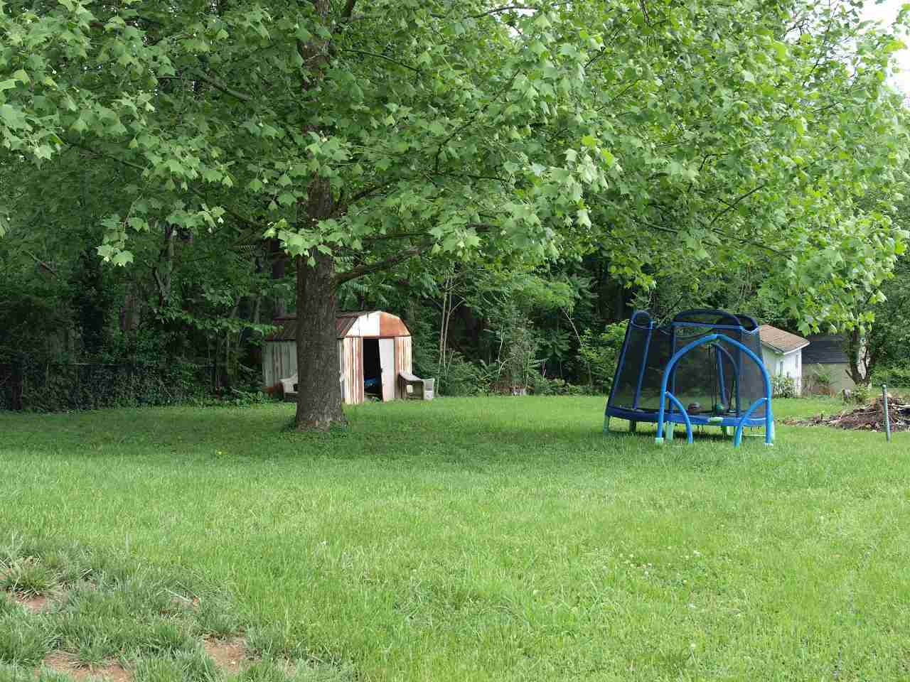 2745 South Leonard Springs Road Bloomington, IN 47403 - Photo 3 of 27 Gallery Image 3