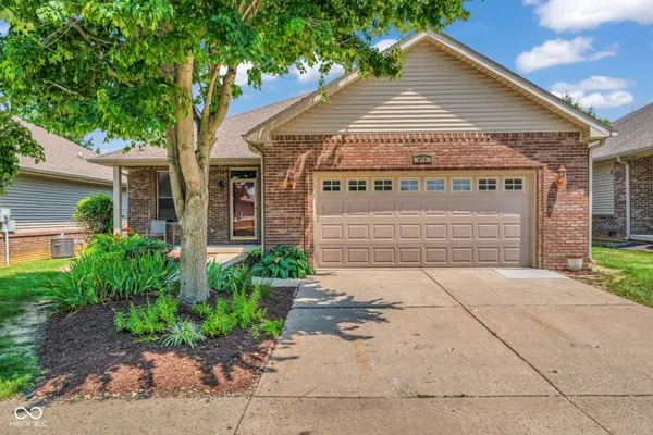 $229,900 | 478 Glenview Drive, Greencastle, IN 46135