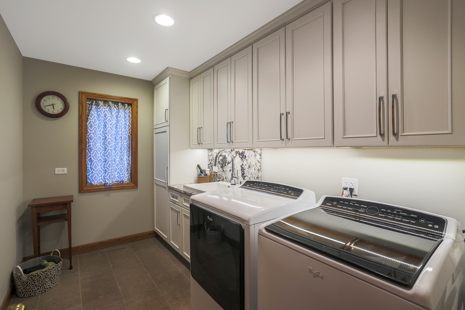 437 High Road Cary, IL 60013 - Photo 16 of 48 a utility room with dryer and washer