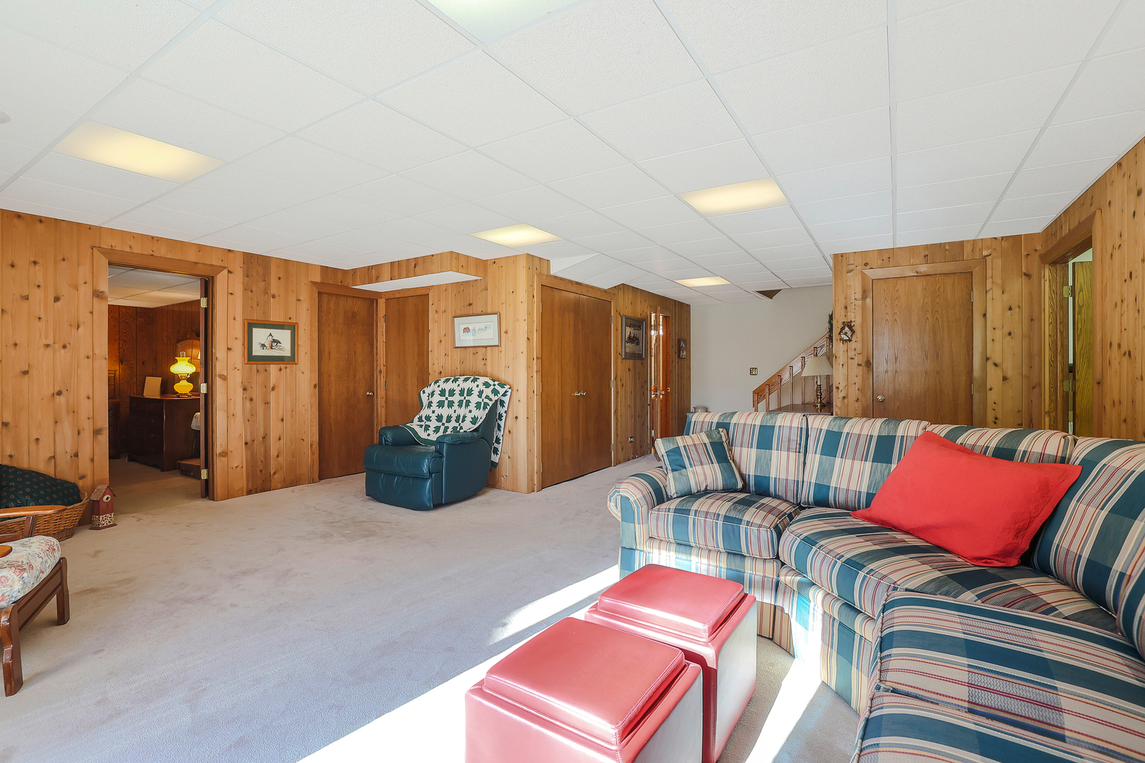 437 High Road Cary, IL 60013 - Photo 30 of 48 a living room with furniture a couch and dresser