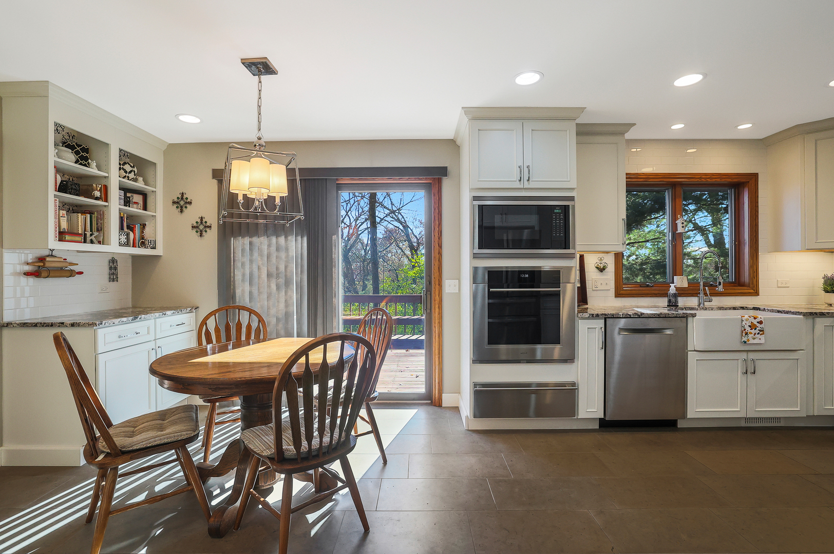 437 High Road Cary, IL 60013 - Photo 10 of 48 a dining room with furniture and window
