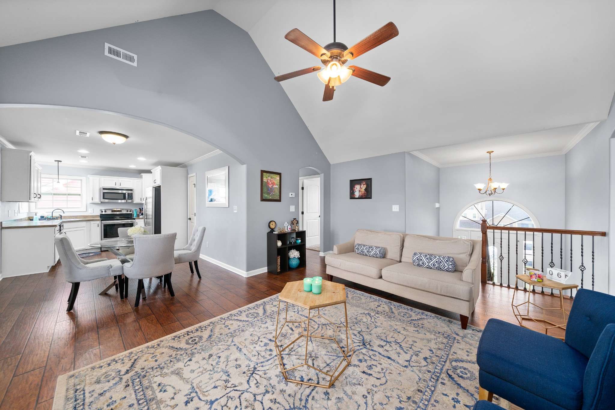 3756 Suiter Road Clarksville, TN 37040 - Photo 7 of 33 a living room with furniture and a dining table