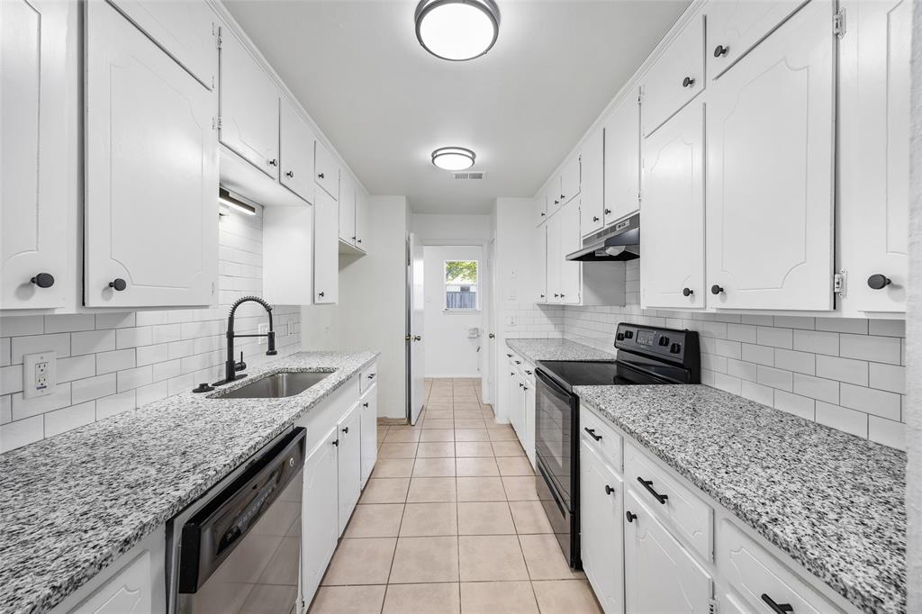 1322 Willow Wood Court Irving, TX 75060 - Photo 10 of 31