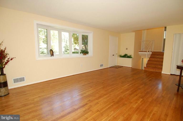 2422 Harmon Road Silver Spring, MD 20902 - Photo 22 of 26 Living Room 3