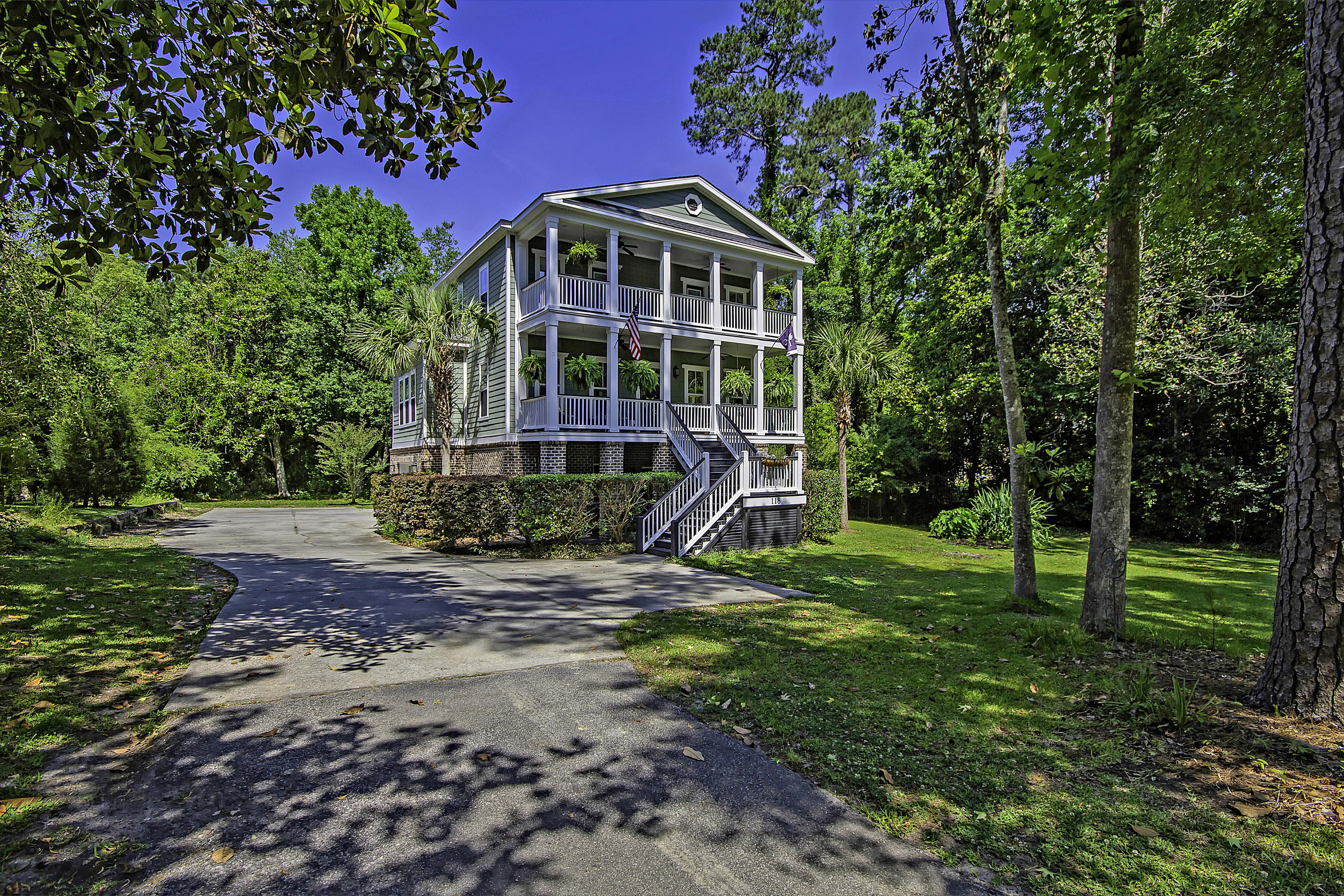 118 Spring Road Summerville, SC 29483 - Photo 2 of 57 118 Spring Road