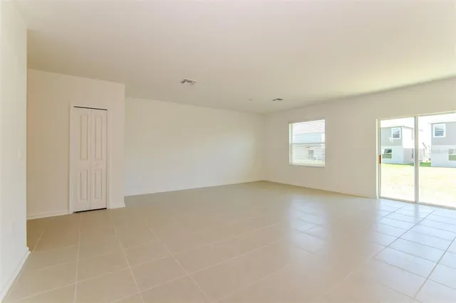 $2,095 | 2219 Crown Rock Bluff, Haines City, FL 33844