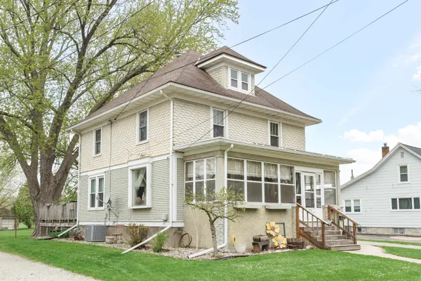 $259,900 | 300 Rounsville Street, Waupun, WI 53963