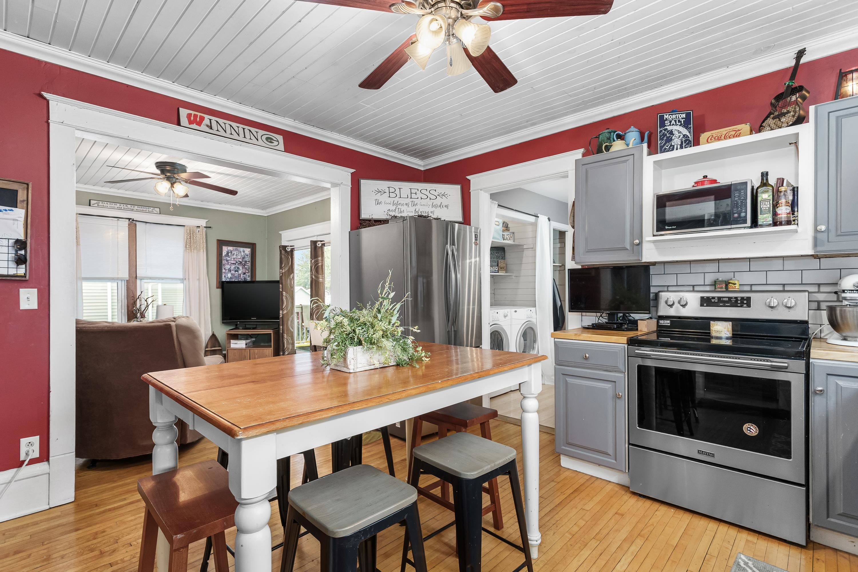 300 Rounsville Street Waupun, WI 53963 - Photo 15 of 36