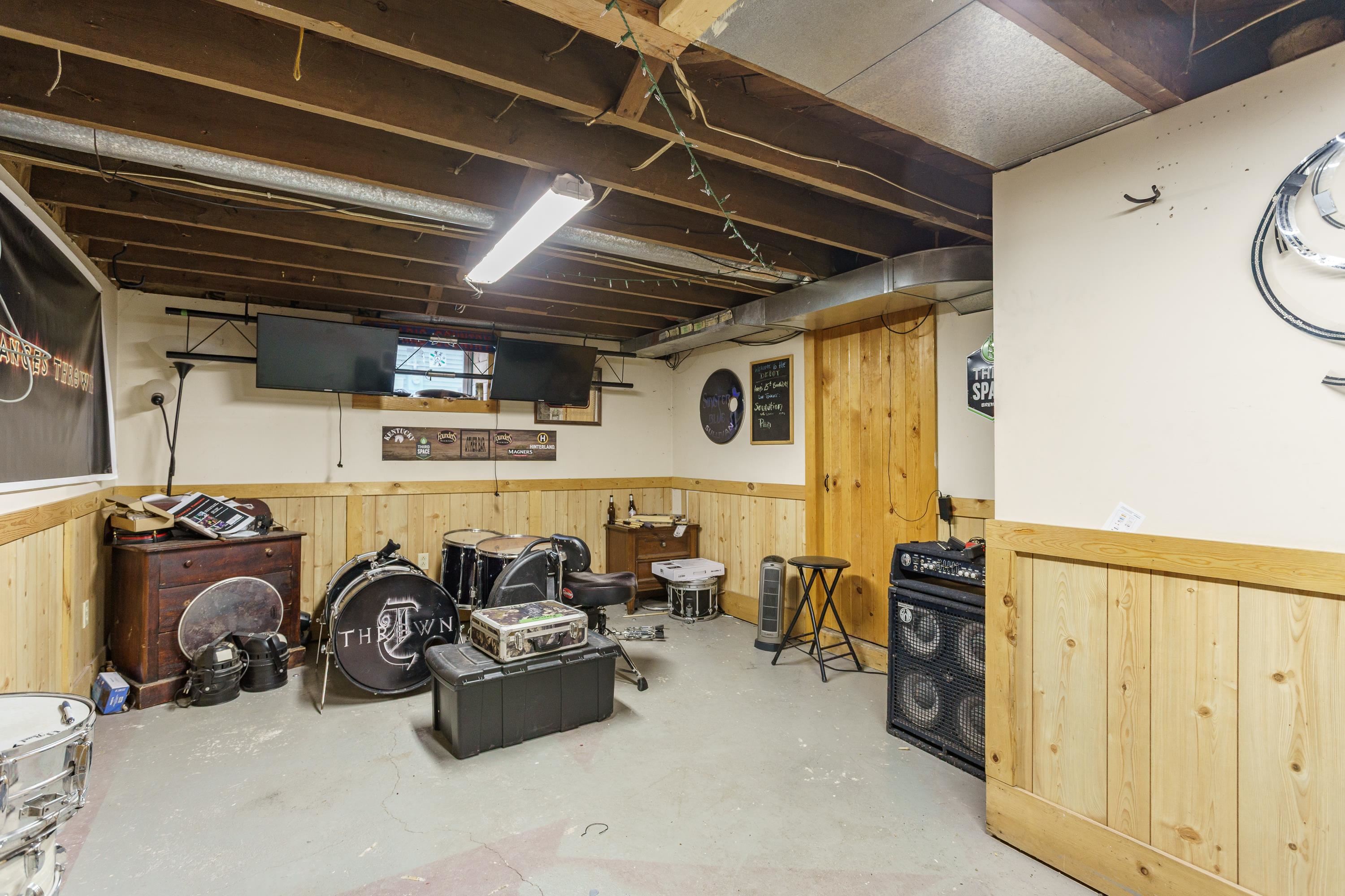 300 Rounsville Street Waupun, WI 53963 - Photo 33 of 36