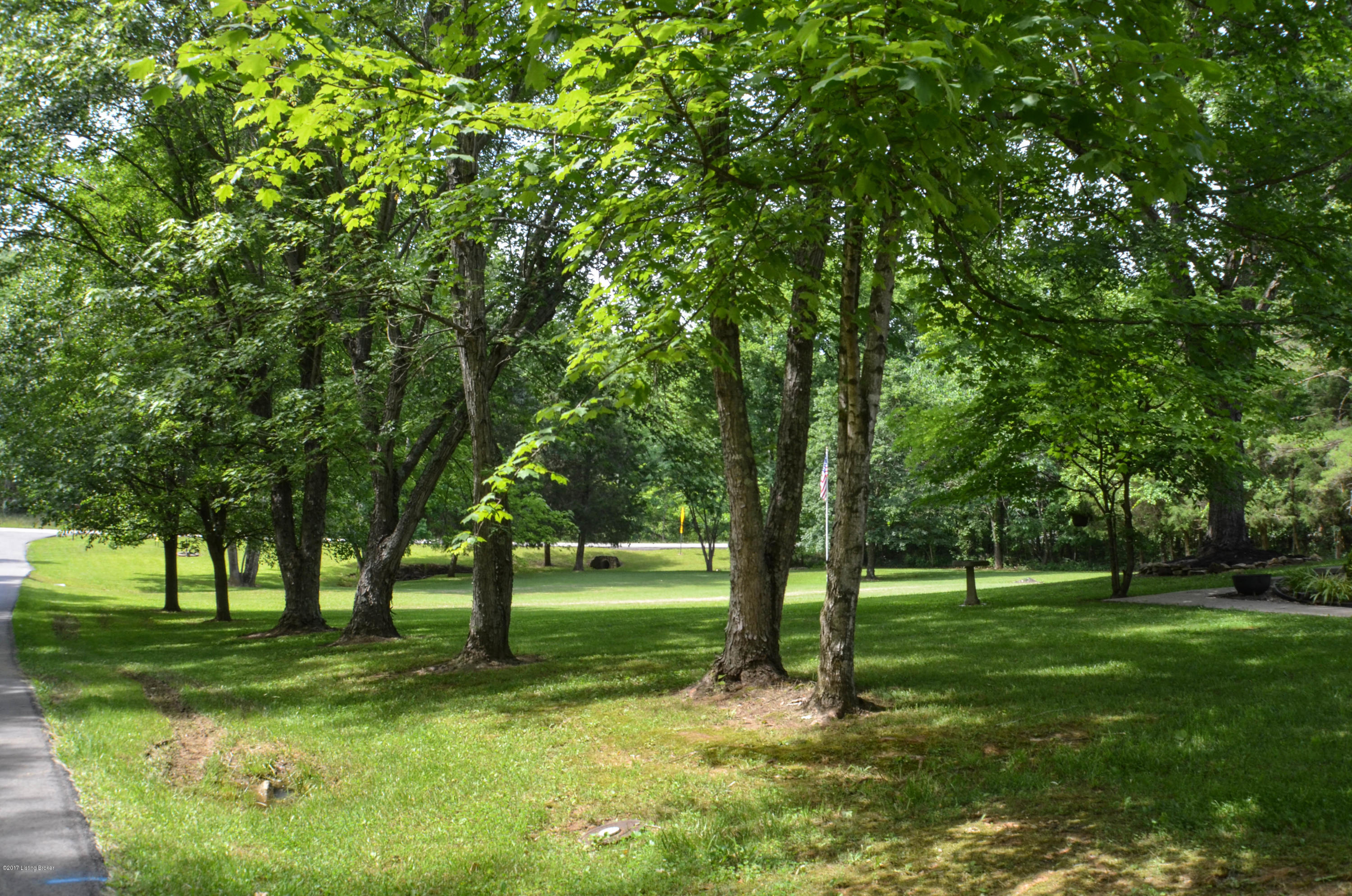 906 Ridge Road Shepherdsville, KY 40165 - Photo 24 of 36 Ridge Rd pic3