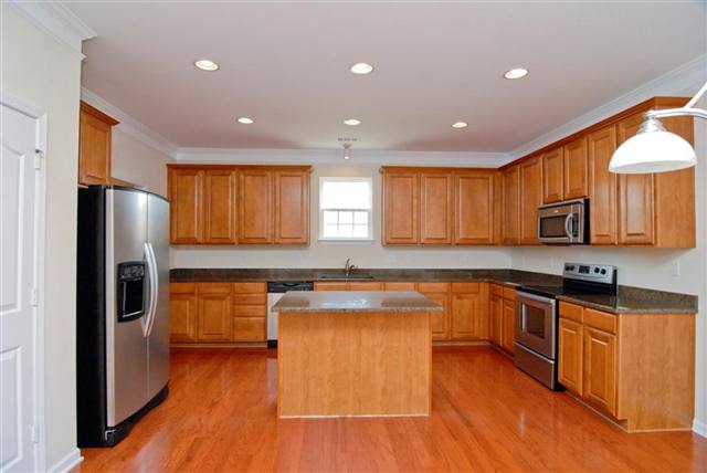 108 Timlin Drive Greenville, SC 29607 - Photo 5 of 25 Gallery Image 5