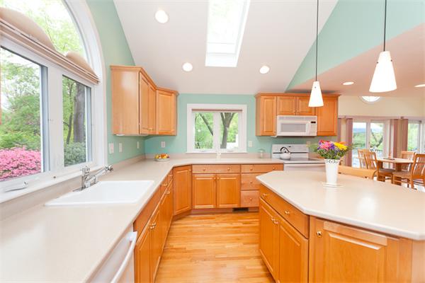 98 Blossomcrest Road Lexington, MA 02421 - Photo 7 of 15