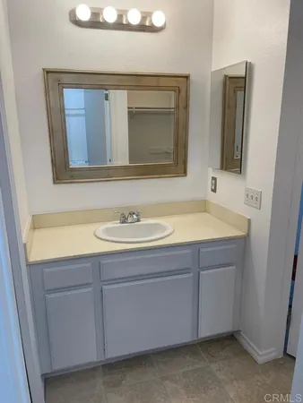 $549,000 | 4040 Porte La Paz, Unit 75, San Diego, CA 92122