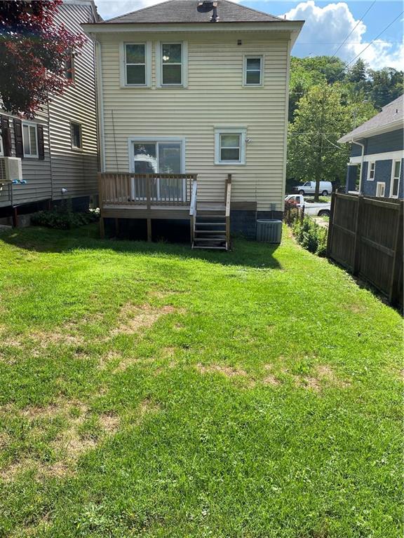 3821 Evergreen Road Pittsburgh, PA 15214 - Photo 20 of 20 Angle shows more yard space.
