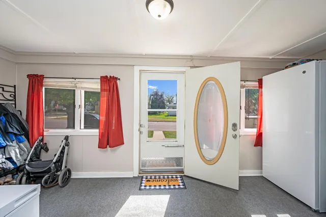 $232,500 | 104 Elm Street Northwest, Sleepy Eye, MN 56085