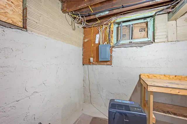 $232,500 | 104 Elm Street Northwest, Sleepy Eye, MN 56085