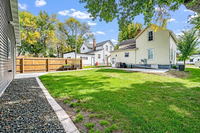 $232,500 | 104 Elm Street Northwest, Sleepy Eye, MN 56085