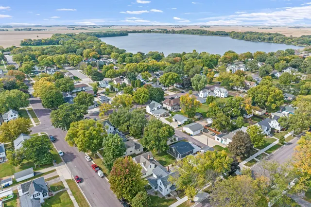 $232,500 | 104 Elm Street Northwest, Sleepy Eye, MN 56085