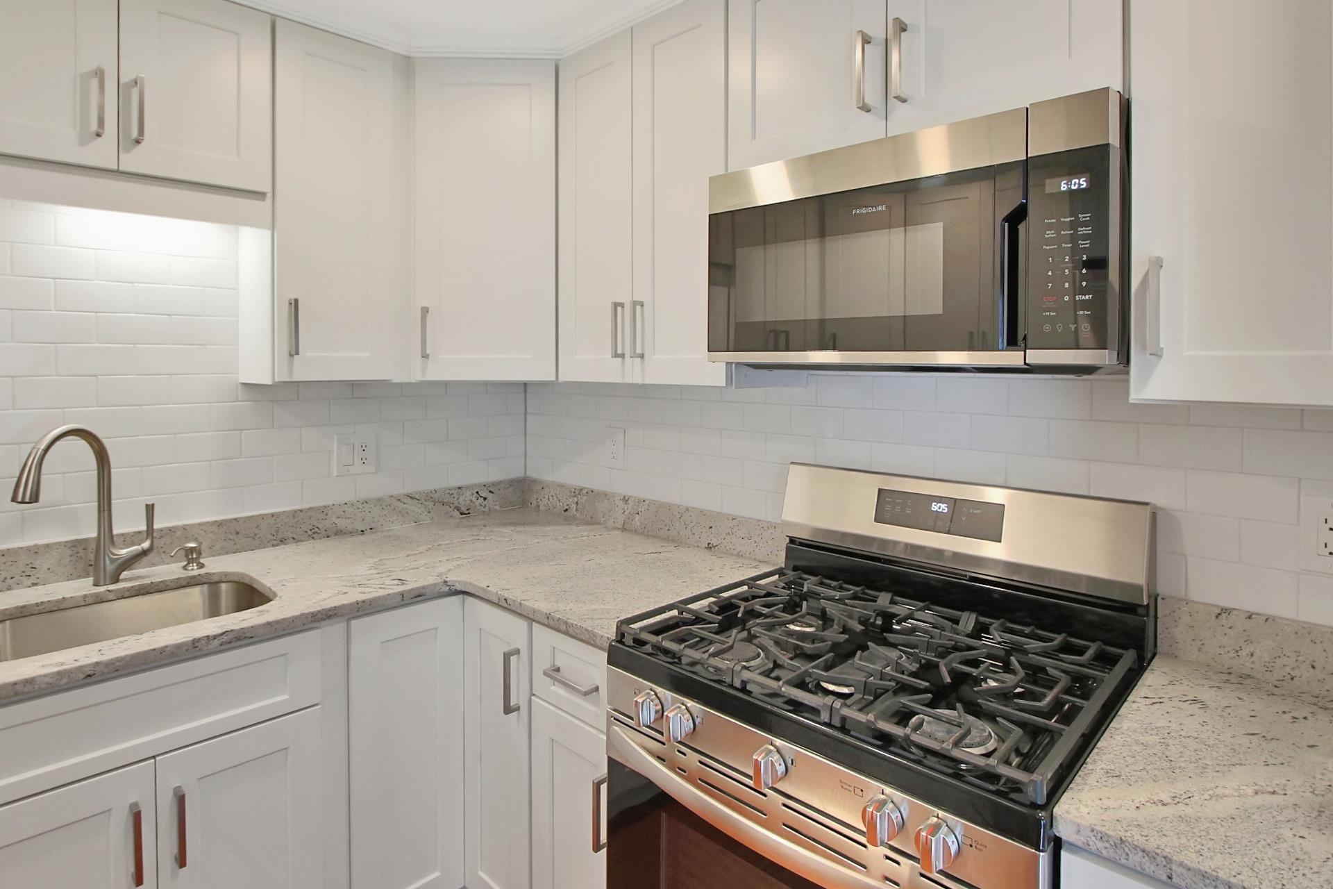 344 Elm Street, Unit 43 Milford, NH 03055 - Photo 7 of 51