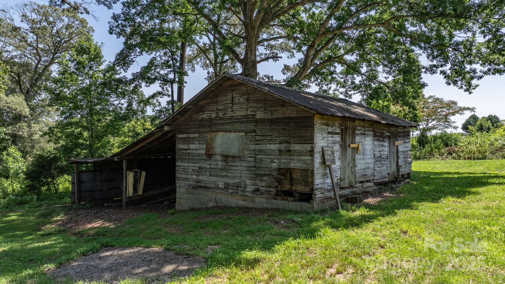 5560 Springs Road Conover, NC 28613 - Photo 19 of 45 Gallery Image 19