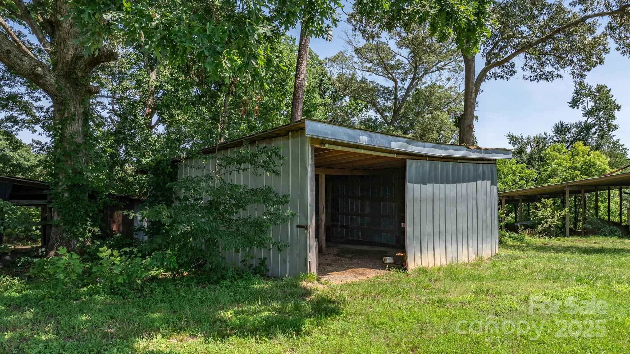 5560 Springs Road Conover, NC 28613 - Photo 21 of 45 Gallery Image 21