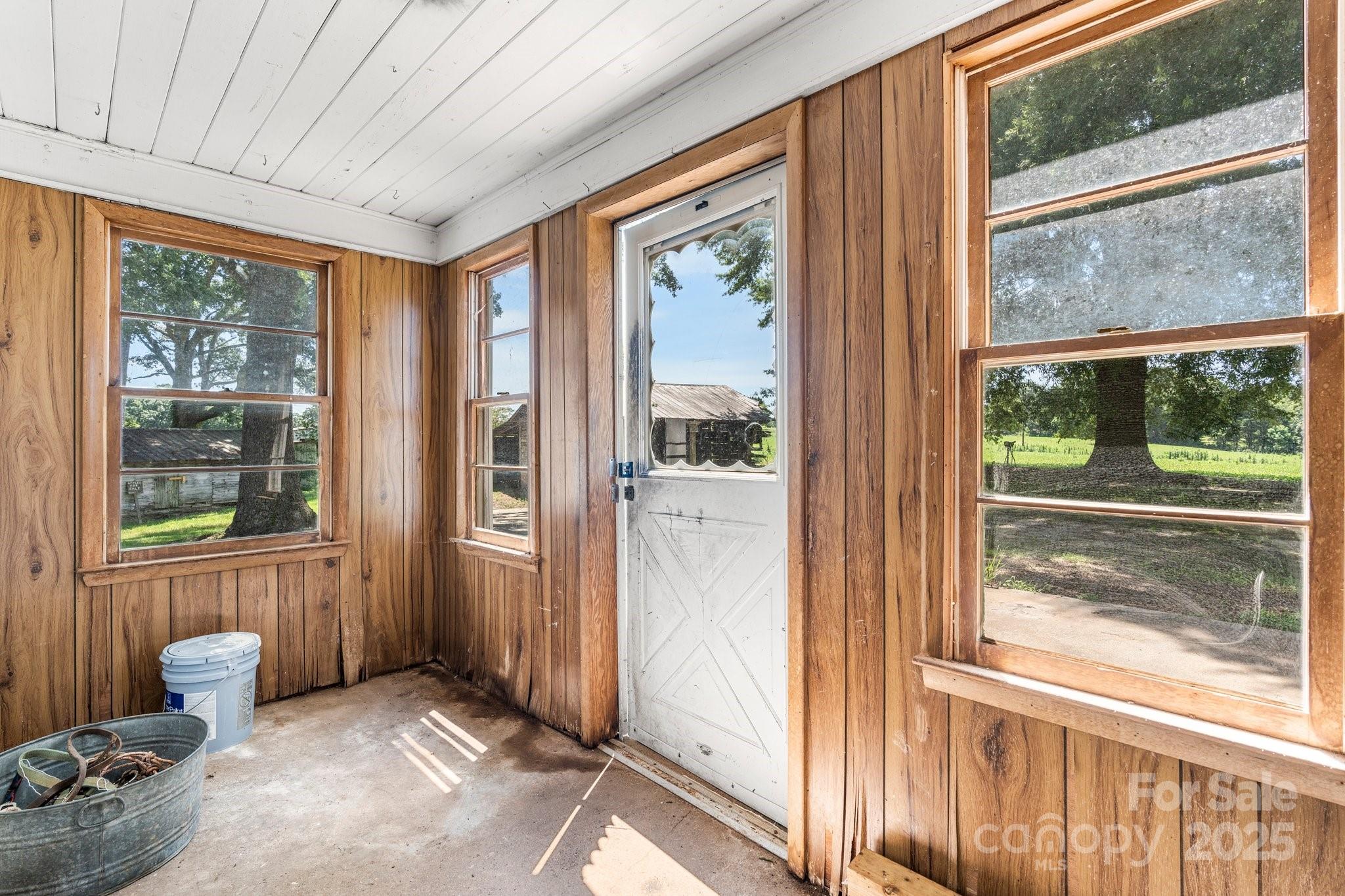 5560 Springs Road Conover, NC 28613 - Photo 33 of 45 Gallery Image 33