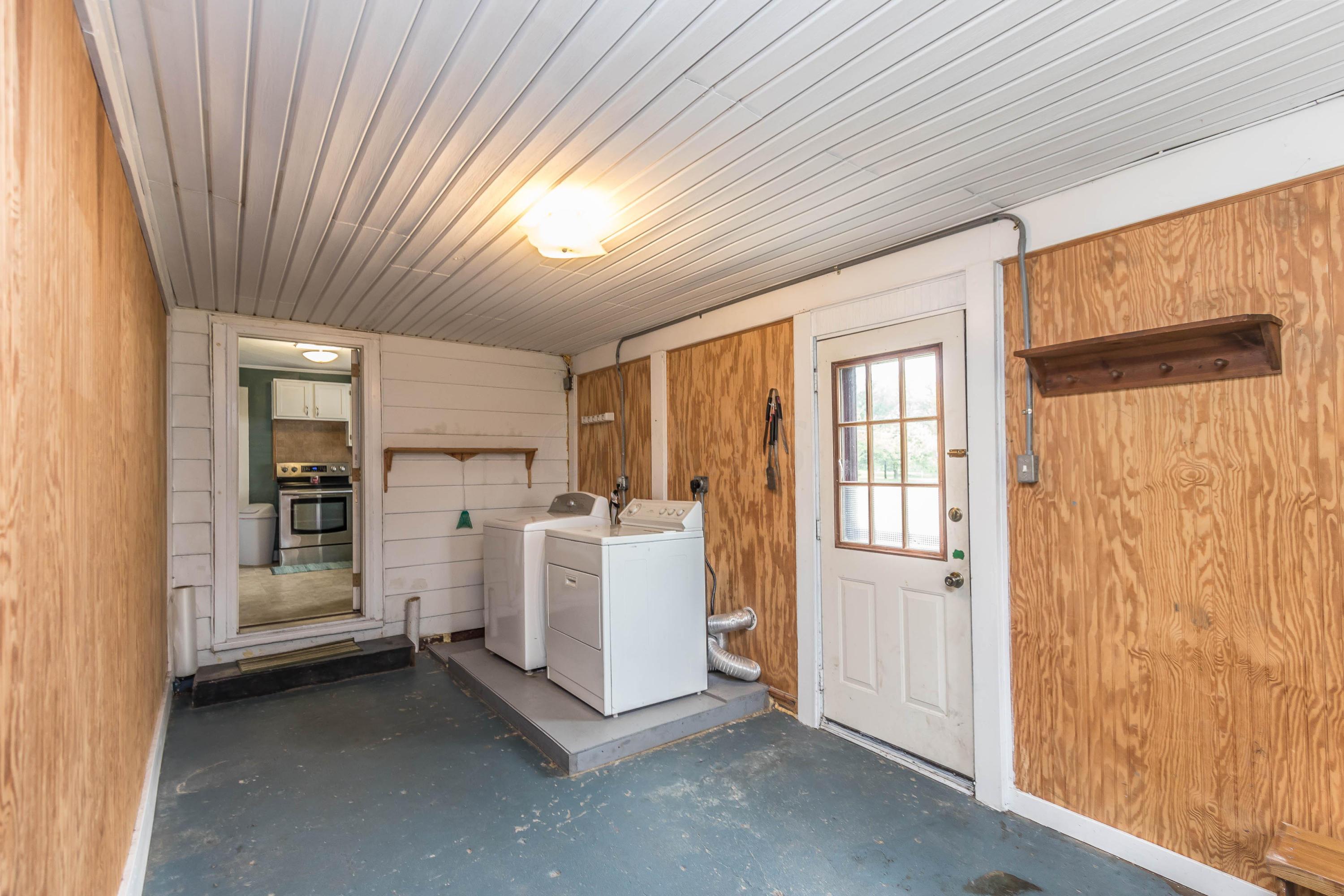 1573 Hanover Road Delaware, OH 43015 - Photo 33 of 44