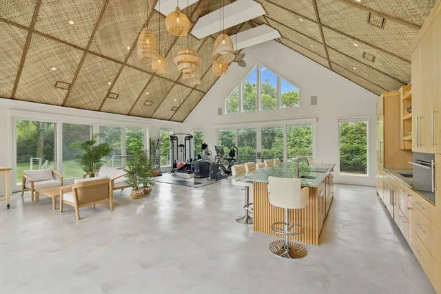 $8,900,000 | 834 Tyne Valley Court, Nashville, TN 37220