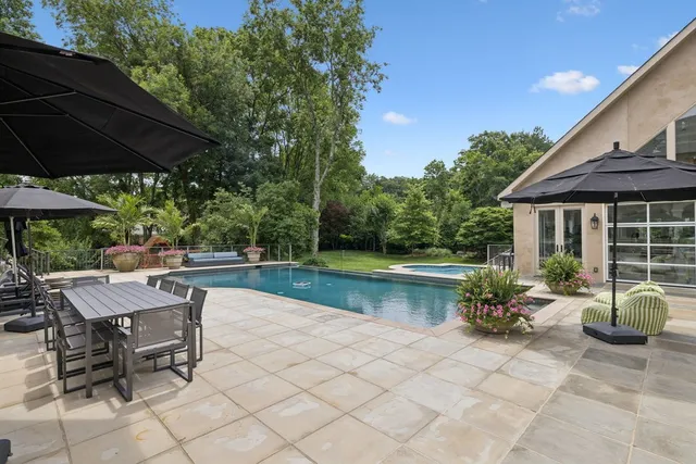 $8,900,000 | 834 Tyne Valley Court, Nashville, TN 37220