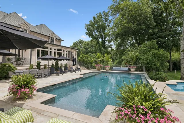 $8,900,000 | 834 Tyne Valley Court, Nashville, TN 37220