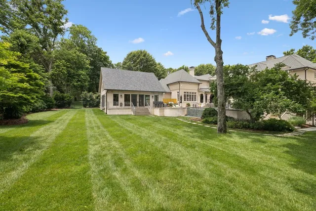 $8,900,000 | 834 Tyne Valley Court, Nashville, TN 37220